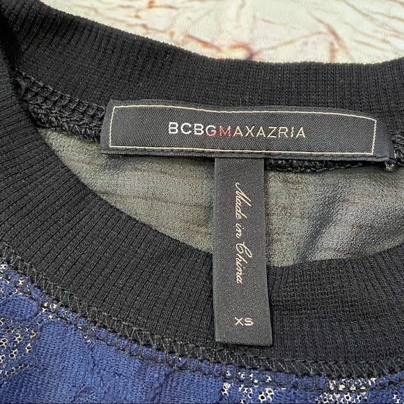 BCBGMAXAZRIA Lace Sheer Iza Long Sleeve Top Sz XS - Picture 3 of 15